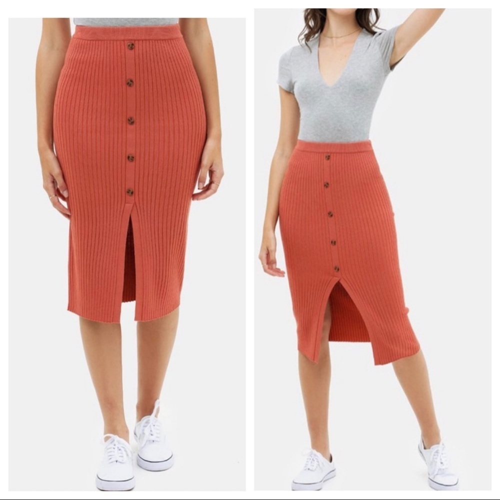 🛍NEW! Last 2 Midi Skirt!